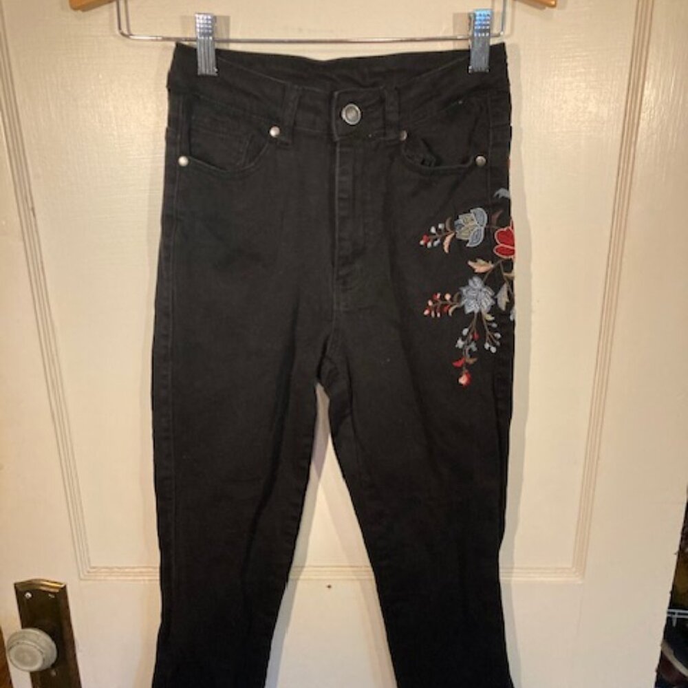 Windsor Black Jeans w/ Floral Stitching in Leg